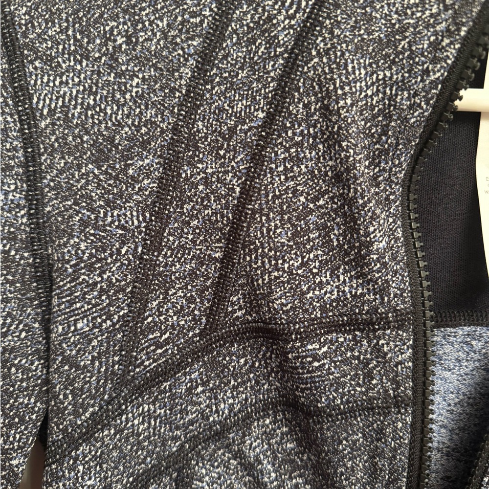 NWT Lululemon Define Jacket Blue Pattern Size 2 N… - image 3
